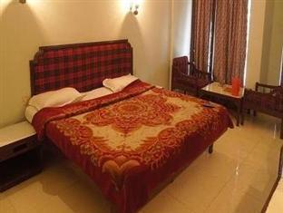 Hotel Charlene Mussoorie Dış mekan fotoğraf