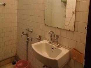 Hotel Charlene Mussoorie Dış mekan fotoğraf
